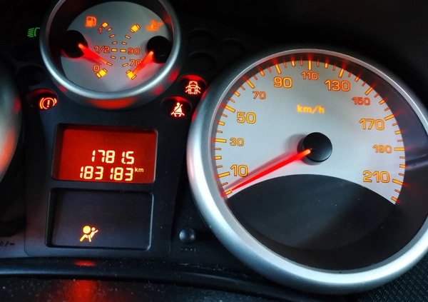 Peugeot 207 cena 9000 przebieg: 183183, rok produkcji 2010 z Kowal małe 46